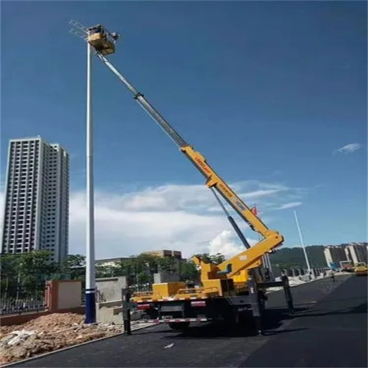 寿宁县维修路灯的曲臂升降车出租