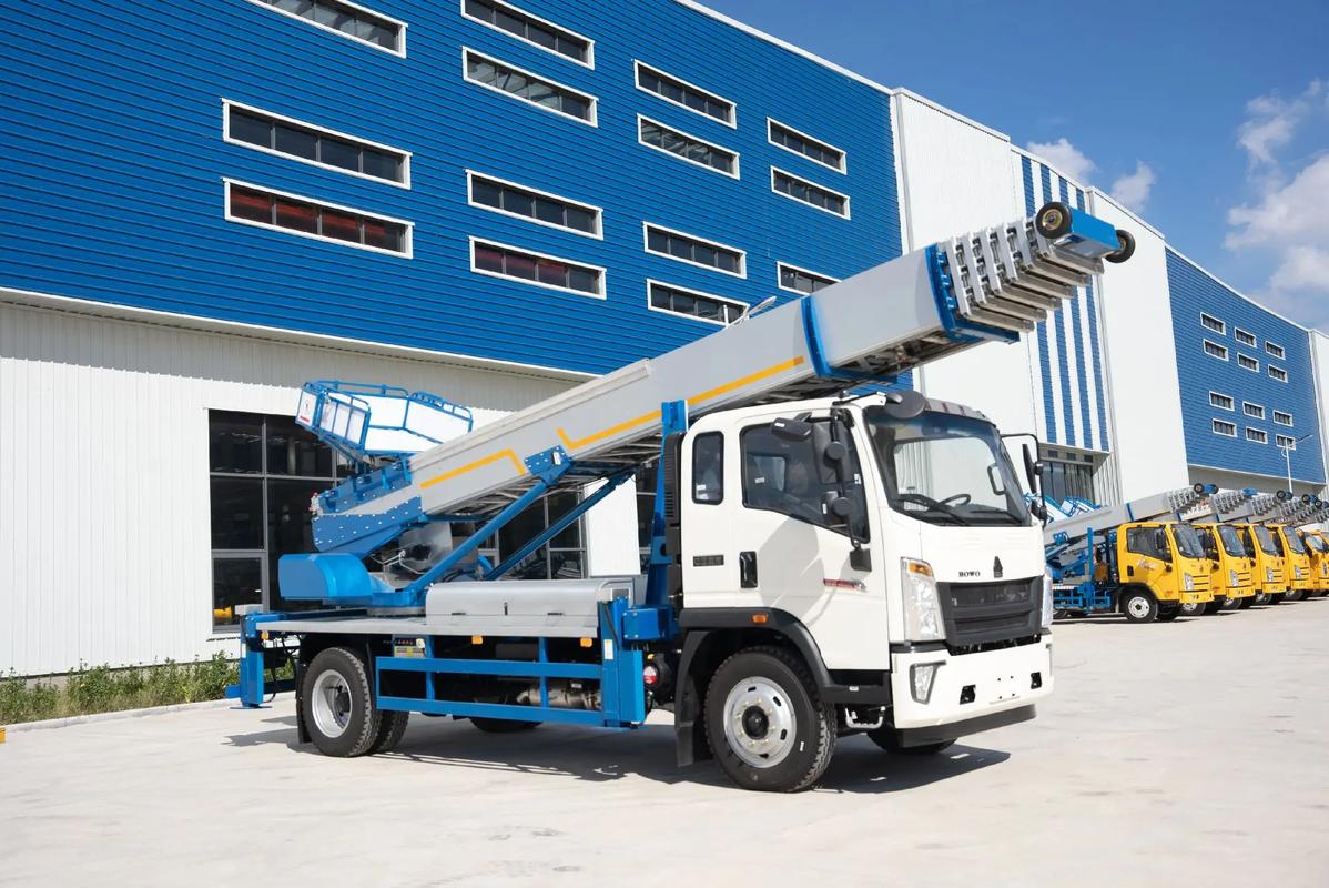 寿宁县出租云梯车高空作业车 建筑垃圾搬运